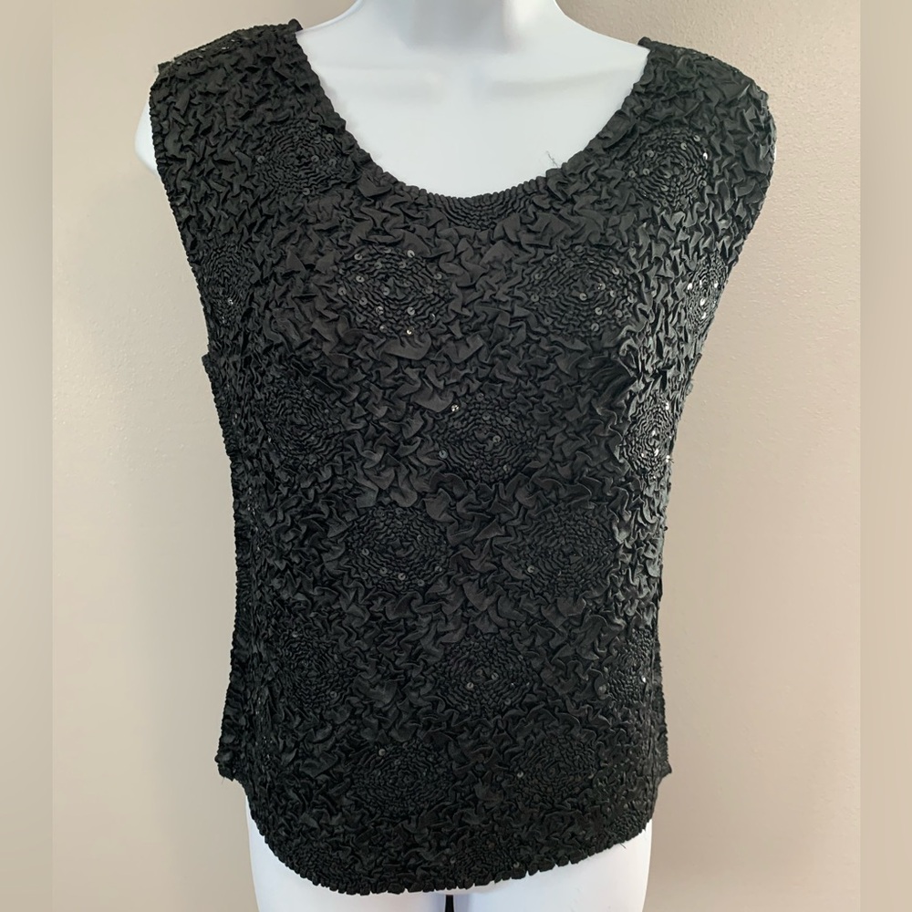 RAFAEL Elegant Black Textured Top